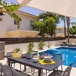 Villa Malama *
