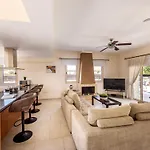 Villa Malama