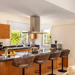 Villa Malama *