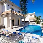 Villa Malama