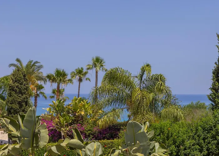 Vila Malama Paralimni